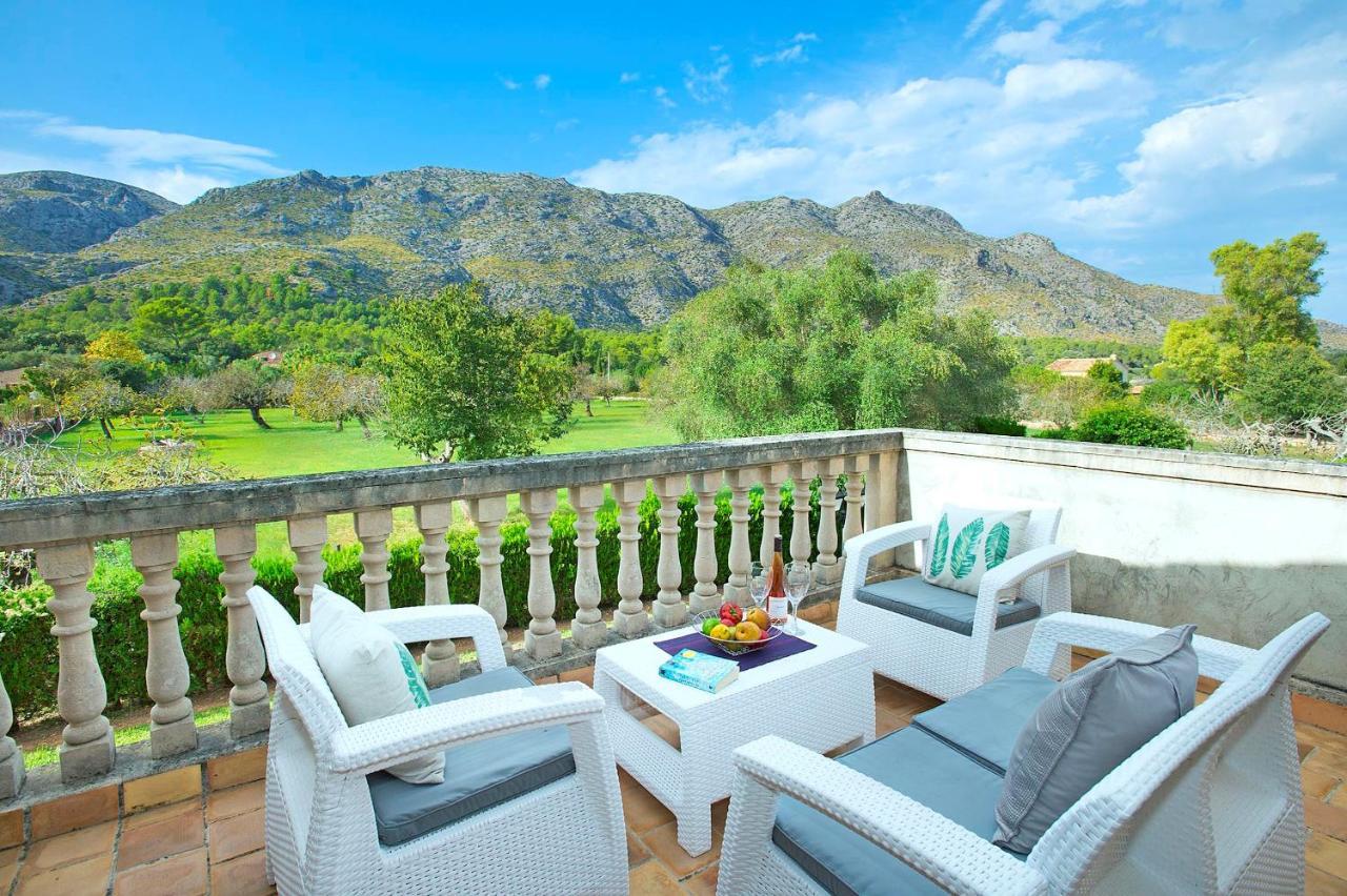 Papa Cala San Vicente Mallorca * Pollença