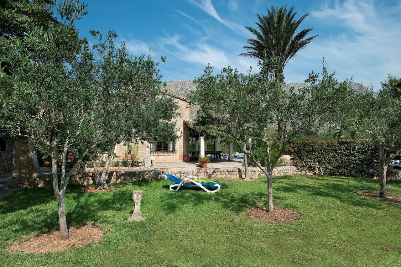Papa Cala San Vicente Mallorca Villa Pollença